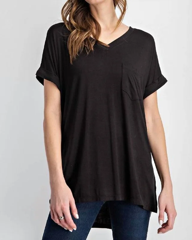 Sunday Mornings V-Neck Tee In Black